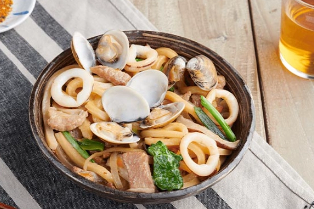 什錦鍋燒烏龍麵做法