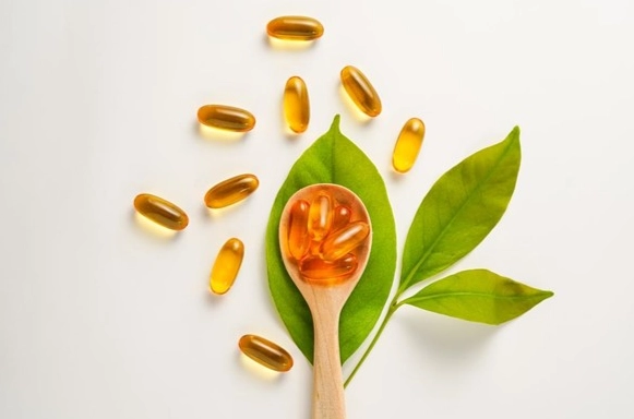 葉黃素和魚油搭配