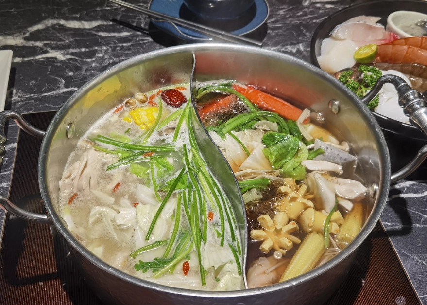 個人小火鍋吃到飽