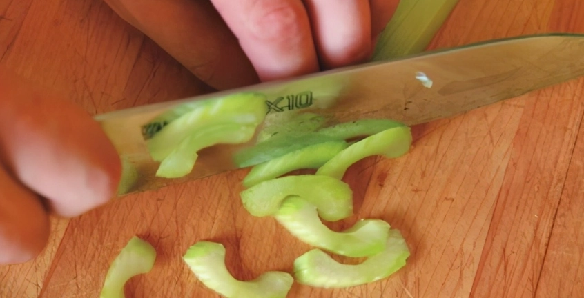 冷凍西洋芹方法