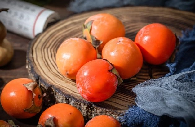 饭后吃柿子好处