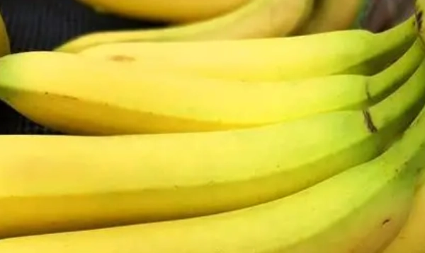 吃香蕉不能喝水原因