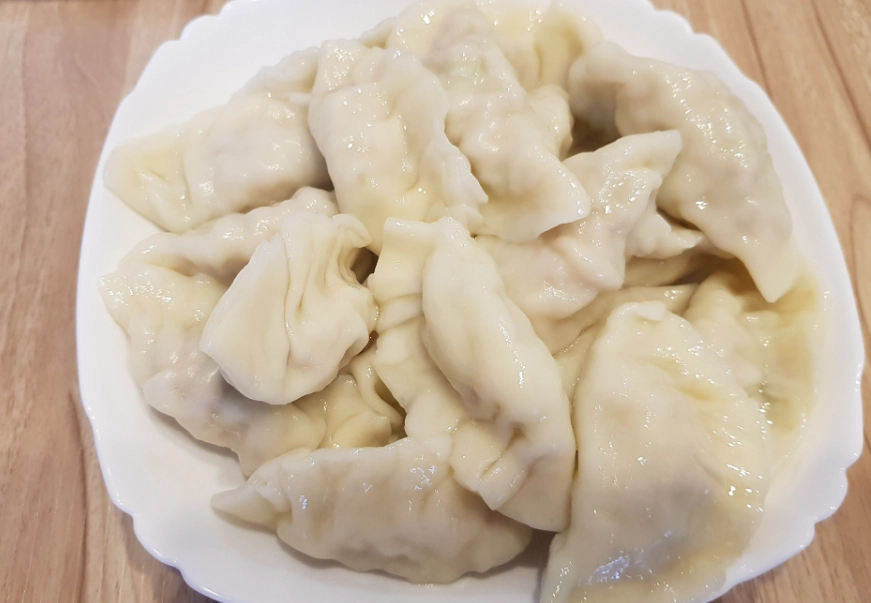 水餃皮黏鍋底解決方法