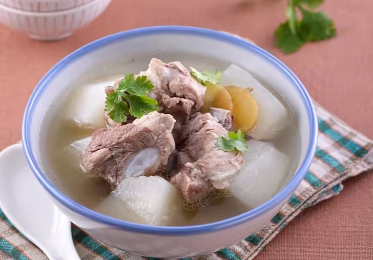 家常菜心蘿蔔湯