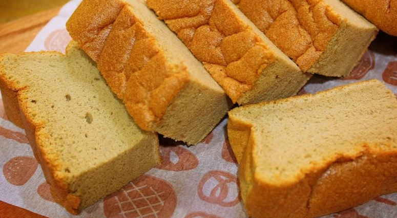 海綿蛋糕濕黏原因