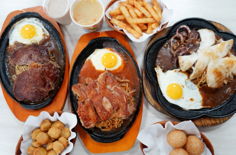 忠孝夜市牛排店