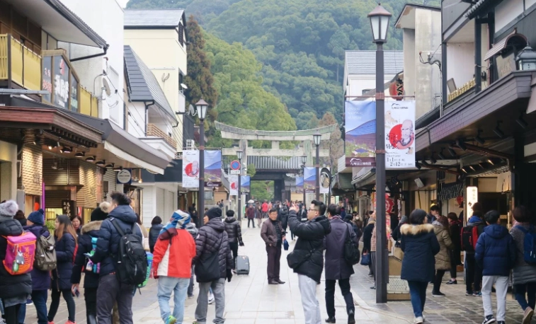 去福岡住哪裡好