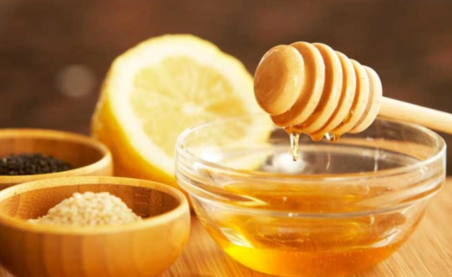 胃痛喝蜂蜜水