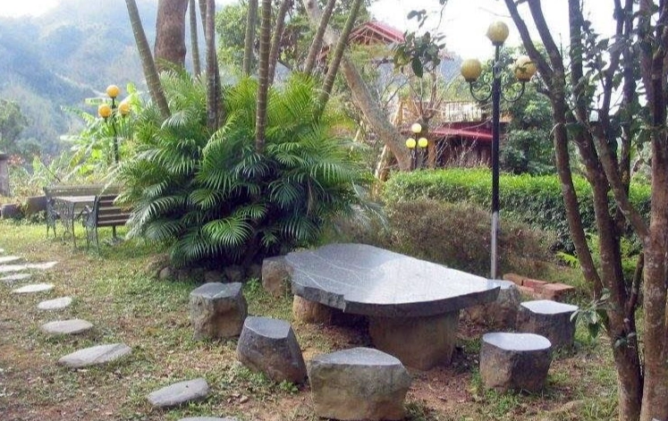 三義民宿石濤園價格