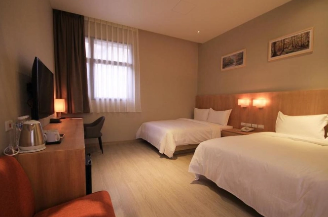 宜蘭市青年旅社