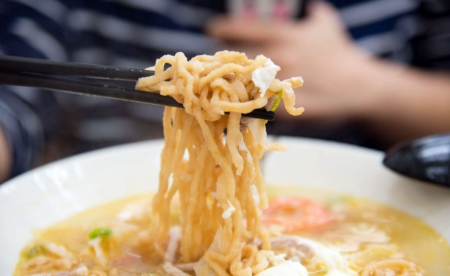 一碗鍋燒意麵卡路里