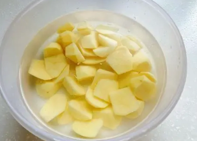 馬鈴薯泡水時間