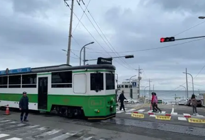 海雲台藍線公園青沙浦站交通