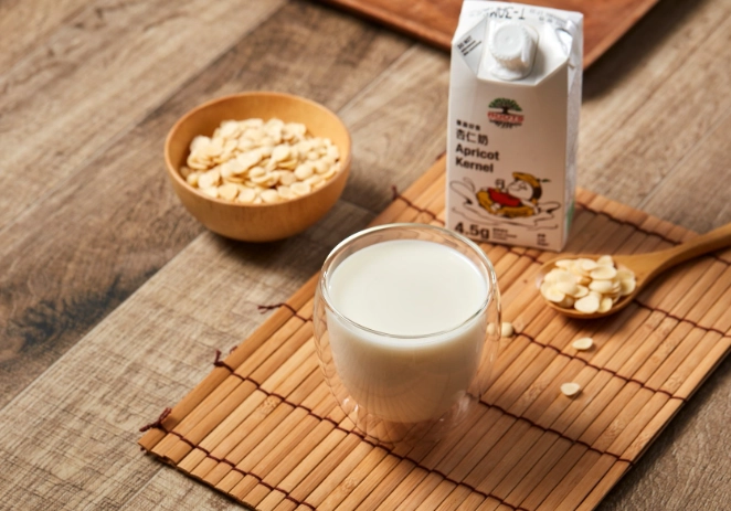 杏仁奶 燕麥奶
