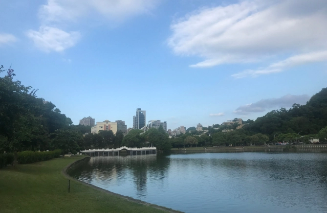 碧湖公園登山
