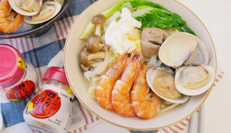 鍋燒意麵湯頭做法