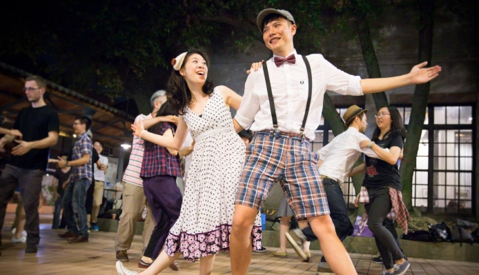 約會晚上去哪裡