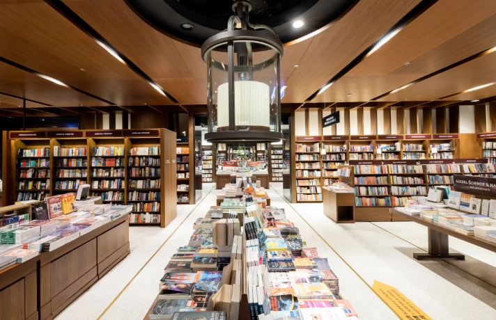 24小時書店推薦