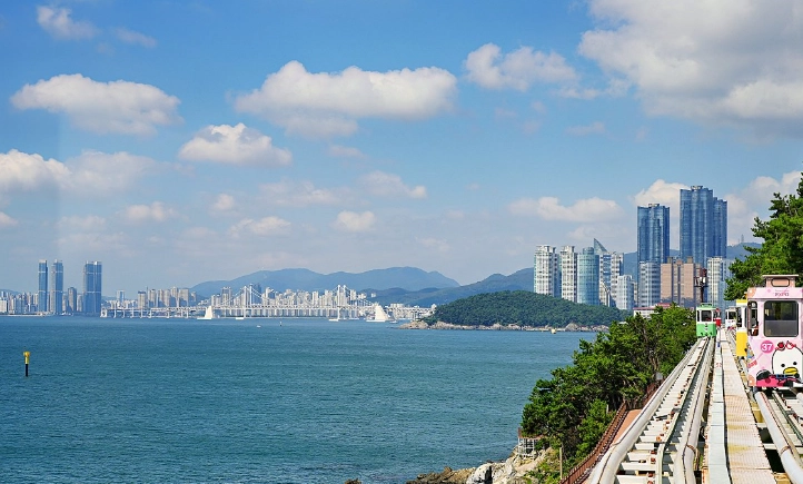 高雄海雲台到西面