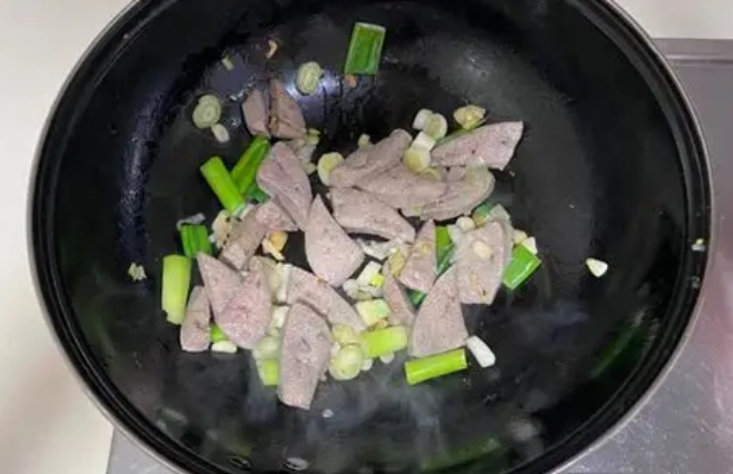 薑蔥炒豬肝食譜