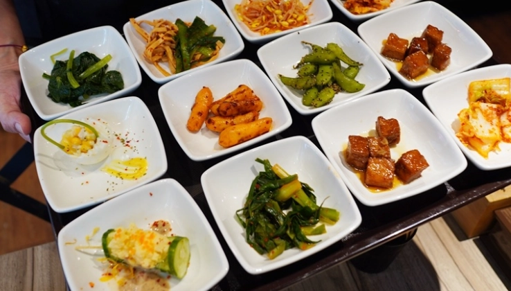 蘆洲 韓式烤肉 小菜 無限