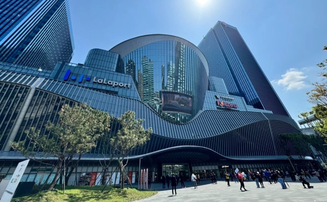 南港lalaport 交通