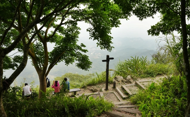 雞籠山登山步道